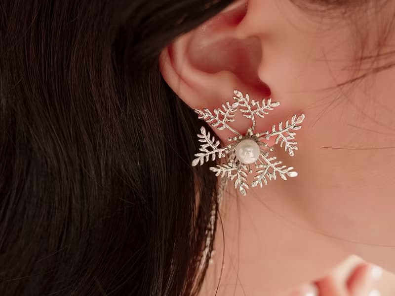 CRYSTAL | 大雪花 * 金色 銀色 玫瑰金 珍珠 不銹鋼針 雪花耳環