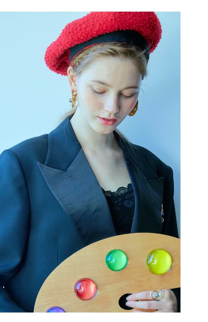 Palette Snowball Earrins 1