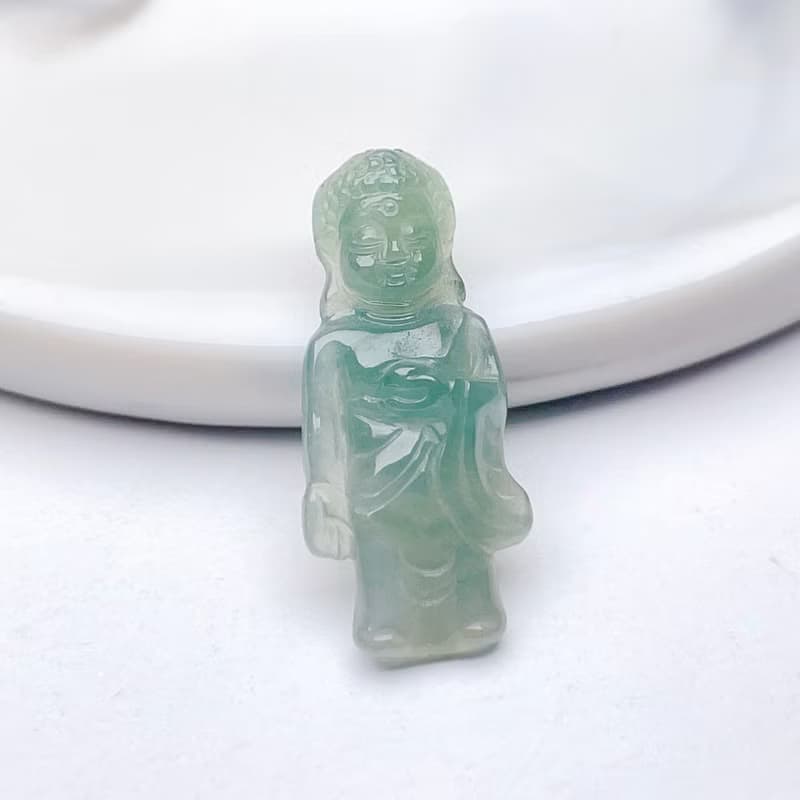 【屬豬本命佛】冰綠翡翠精雕阿彌陀佛 | 天然緬甸玉翡翠A貨 |送禮