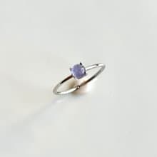 鍍銠+SV925 高等級坦桑石 迷你寶石戒 / 十二月誕生石