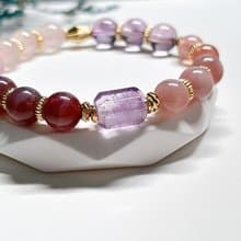 紫霧晨星 l 紫晶。粉晶。櫻花雨。草莓晶。鍍14k金屬配件。手環