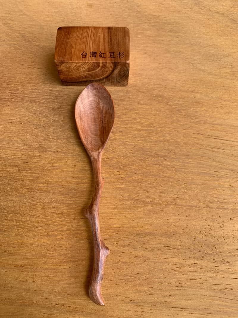 台灣紅豆杉原木小湯匙