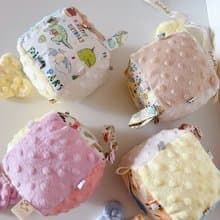 手工布標籤  魔法探索安撫立方球 安撫巾 滿月禮 標籤球