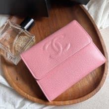 稀有近新保存品 Vintage Chanel櫻花粉魚子醬牛皮短夾