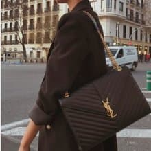 YSL大尺寸 V-Flap 金鍊條肩背包V字菱格縫線黑金配色
