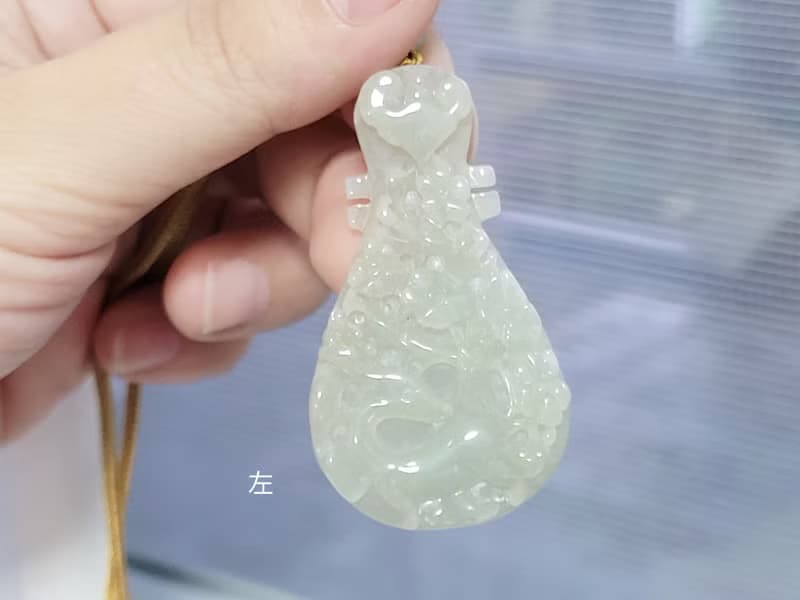 【親翠】天然翡翠 冰睛琵琶知音梅花鹿特殊設計項鍊 | 老種老料