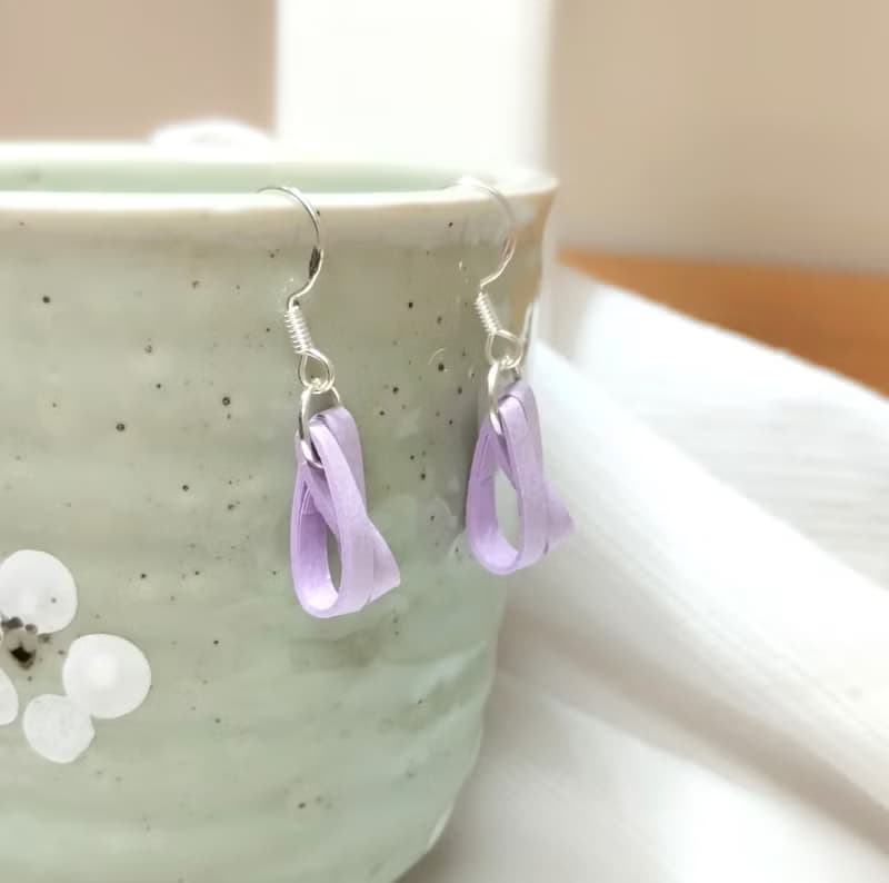 衍紙 捲紙 紙工藝 紙珠寶 手作飾品--纏繞/粉紫色 paper earring