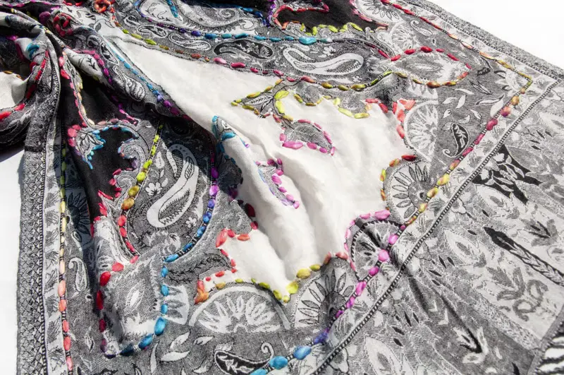 喀什米爾Cashmere/水煮羊毛披肩/針織圍巾/刺繡圍巾/羊絨披巾-花