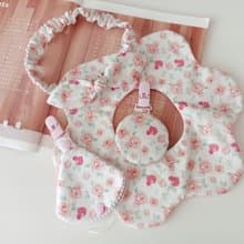 【5日內出貨】彌月禮盒 玫瑰花 嬰兒圍兜  嬰兒髮帶  平安符袋