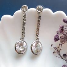 Vintage Jewelry 西洋古董飾品 銀色調 盒子鍊 飛碟圓鑽 針式耳環
