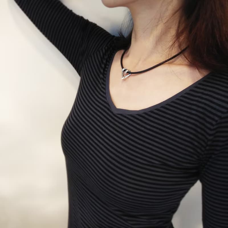 curly heart necklace 愛心捲項鍊 | 925銀 限量 情人節禮物 心型