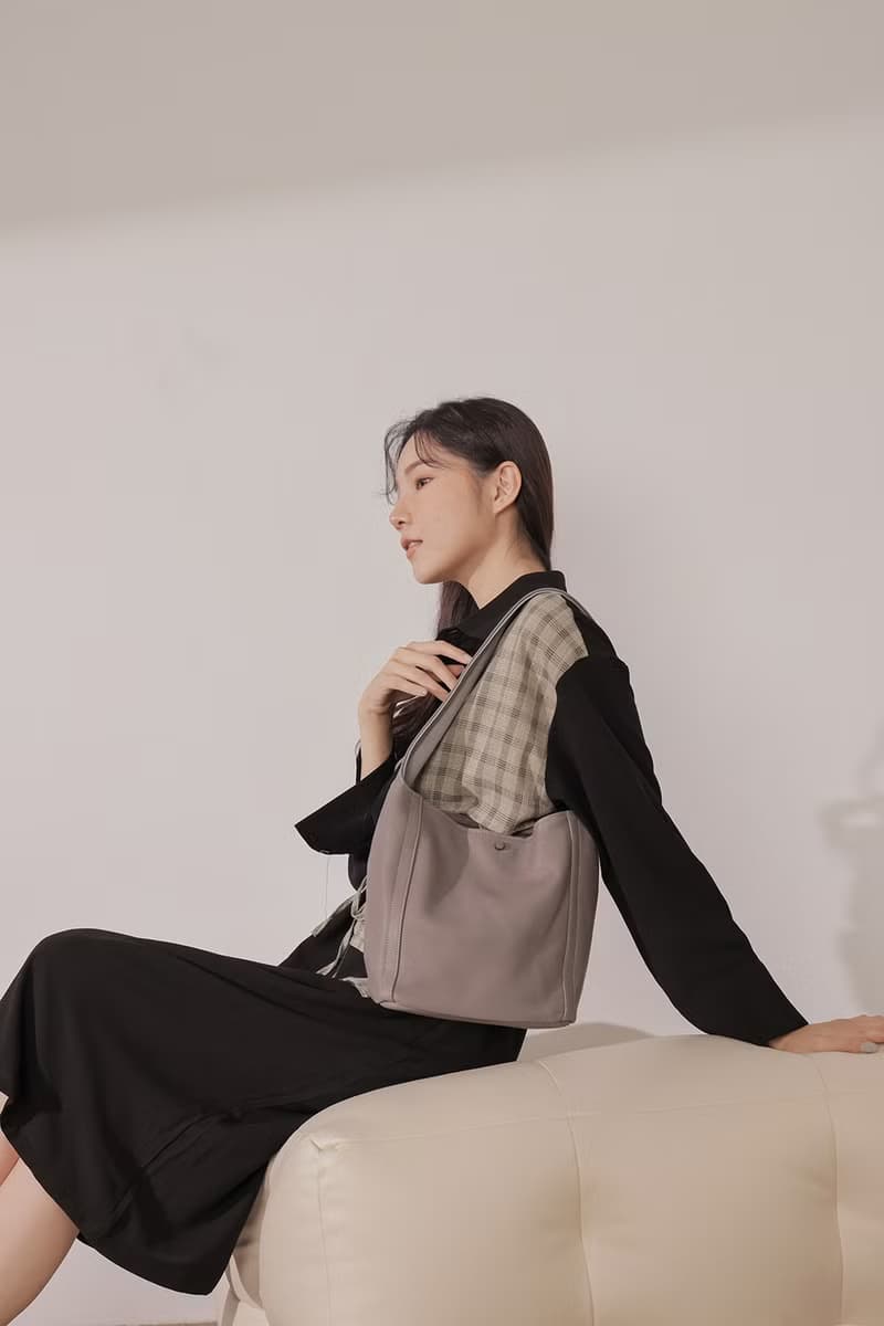 supportingrolestudio真皮極簡多分層四方盒型手提 灰