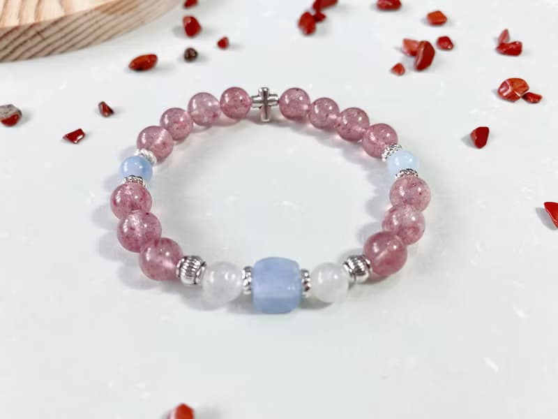 草莓晶 海藍寶 白月光 || 桃花姻緣愛情 自信魅力 人緣 水晶手鍊