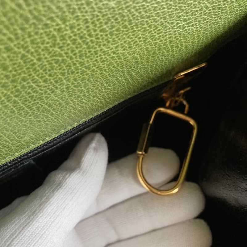 Salvatore Ferragamo 綠色荔枝紋真皮 義大利製 梯形 古董包