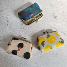 多款 小雞親親 口金包 零錢包 化妝包 防潑水 口紅包 印鑑包 卡夾