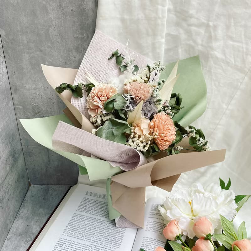 【康乃馨永生花束】我的好友媽媽—開放前進型|永生花束|乾燥花束