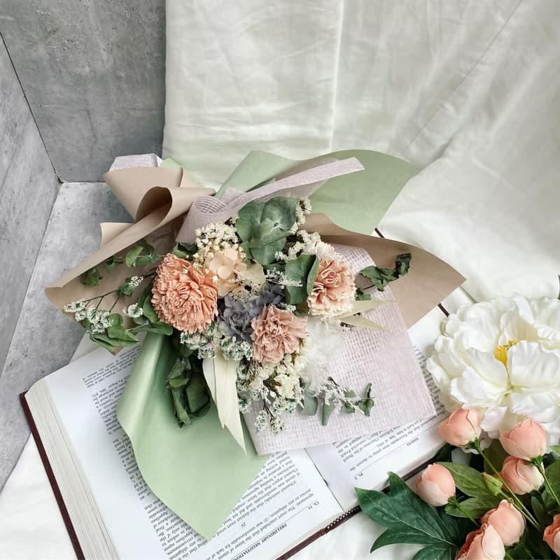 【康乃馨永生花束】我的好友媽媽—開放前進型|永生花束|乾燥花束