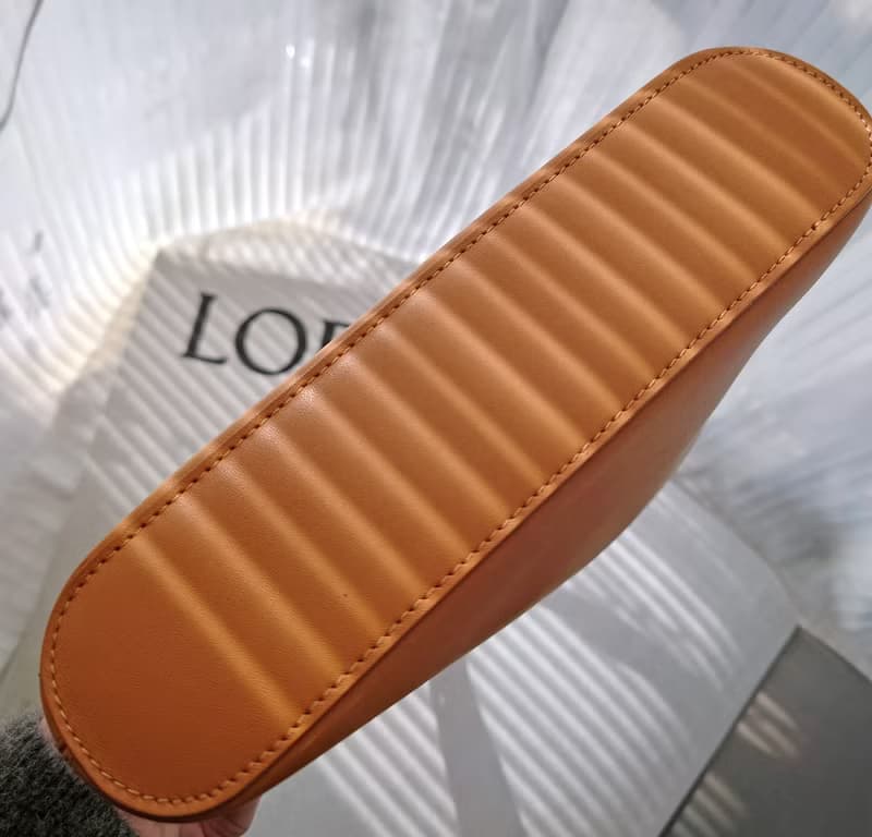 中古美品 Loewe 滑小牛皮 托特包單肩包手拎包手提包手挽袋通勤包