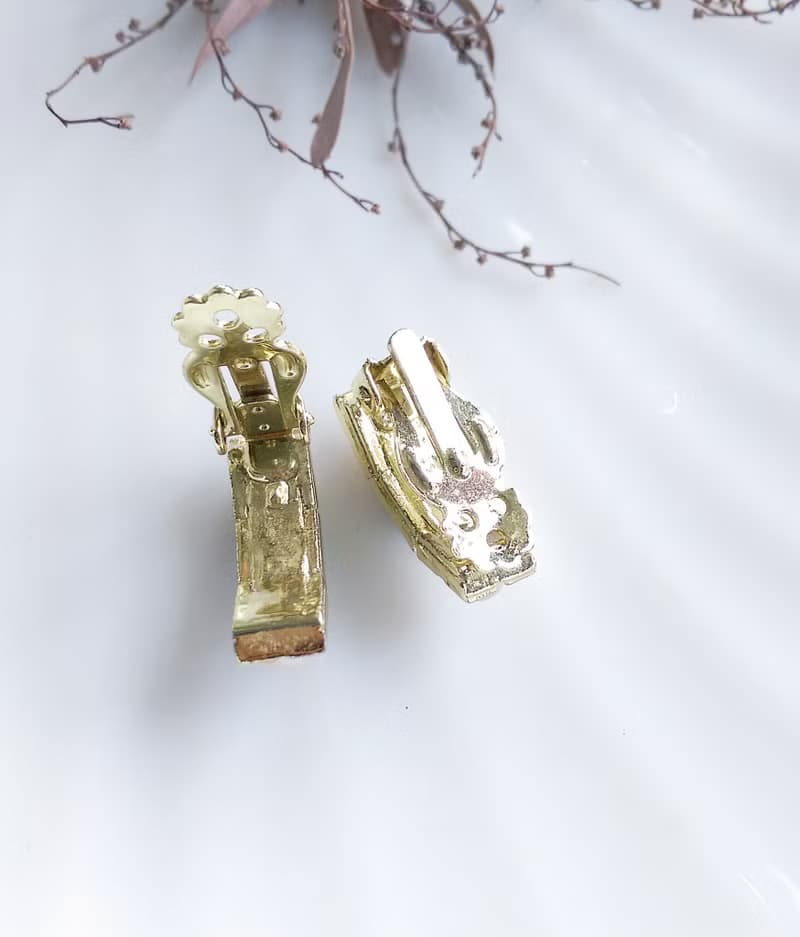 【西洋古董飾品 】可愛 氣質 仿珠鑽 C圈 夾式耳環