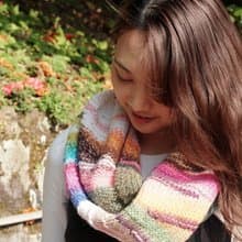 山形紋線條 漸層 拼接風格 毛線針織 圍脖 圍巾