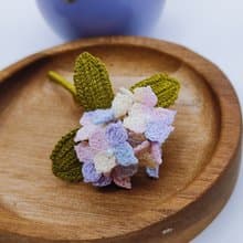 鉤針編織繡球花胸針微鉤飾品 手作 耳環 手工 花束 編織 刺繡