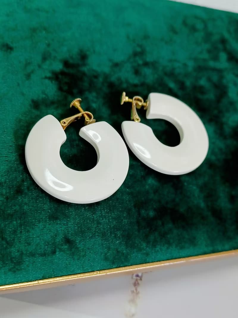 vintage jewelry  NAPIER 古董賽珞珞 環形夾式耳環
