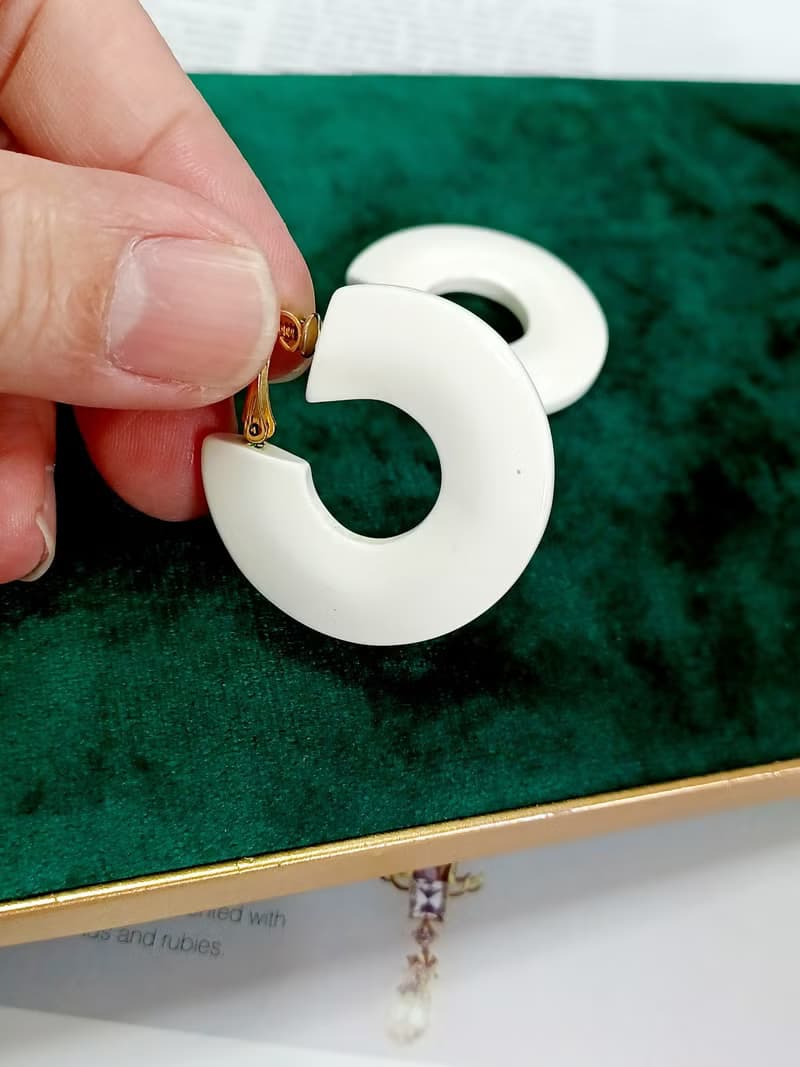 vintage jewelry  NAPIER 古董賽珞珞 環形夾式耳環