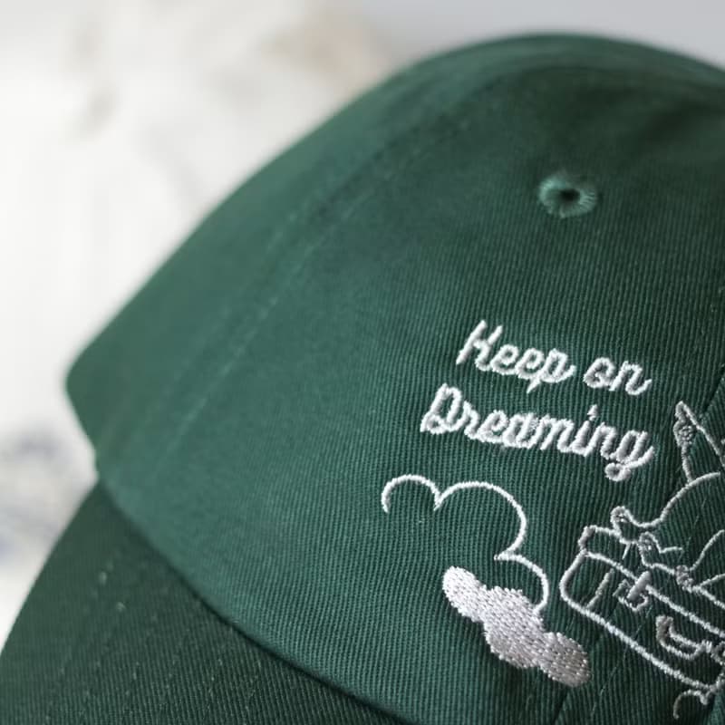Keep on dreaming. 刺繡棉質美式老帽
