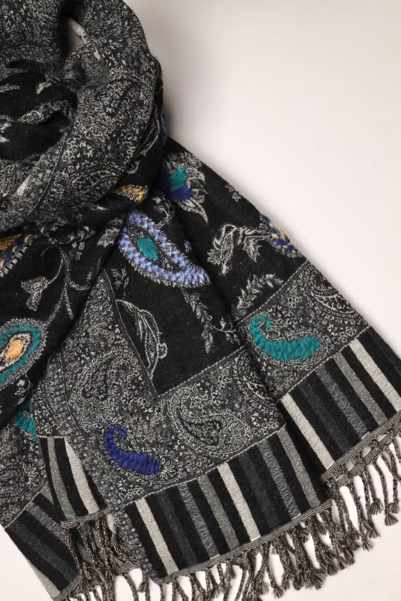 【母親節禮物】喀什米爾水煮羊毛手工刺繡圍巾披肩黑色腰果花保暖