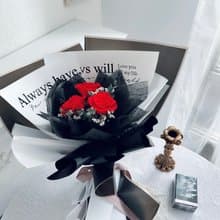 波爾多紅玫瑰永生花束