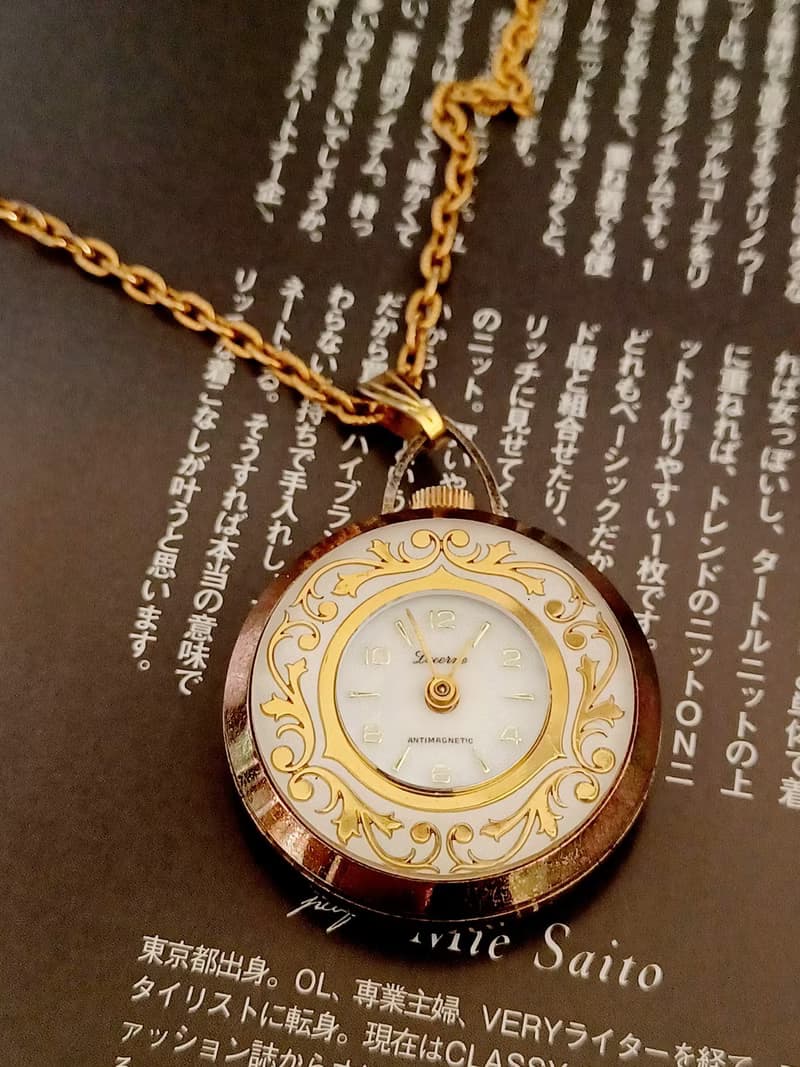 vintage jewelry LUCERNE 古董描花金紋機械錶 項鍊