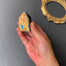 能量擺件-天然單面強光拉長石能量柱 家居 辦公室 療癒 能量 擺件