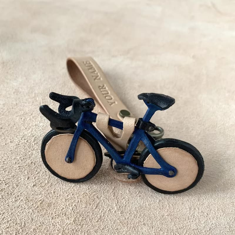 公路腳踏車(手染藍色+黑色)-真皮植鞣 皮革鑰匙圈 吊飾 裝飾品