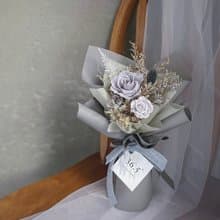 灰藍紫 永生玫瑰花束