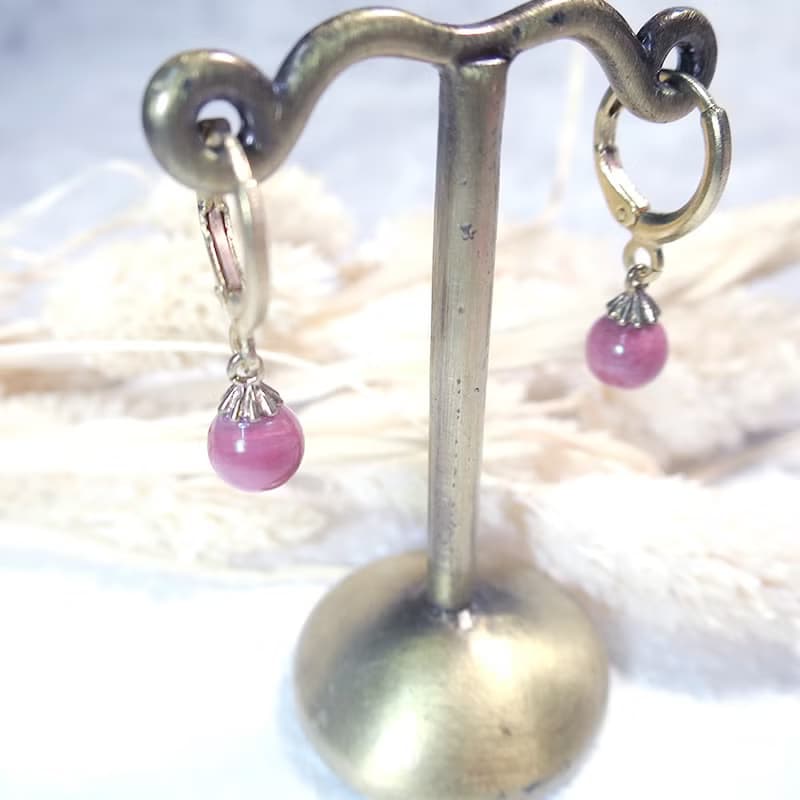 VIIART。小果實II。小花針天然石復古黃銅耳環-可改夾式