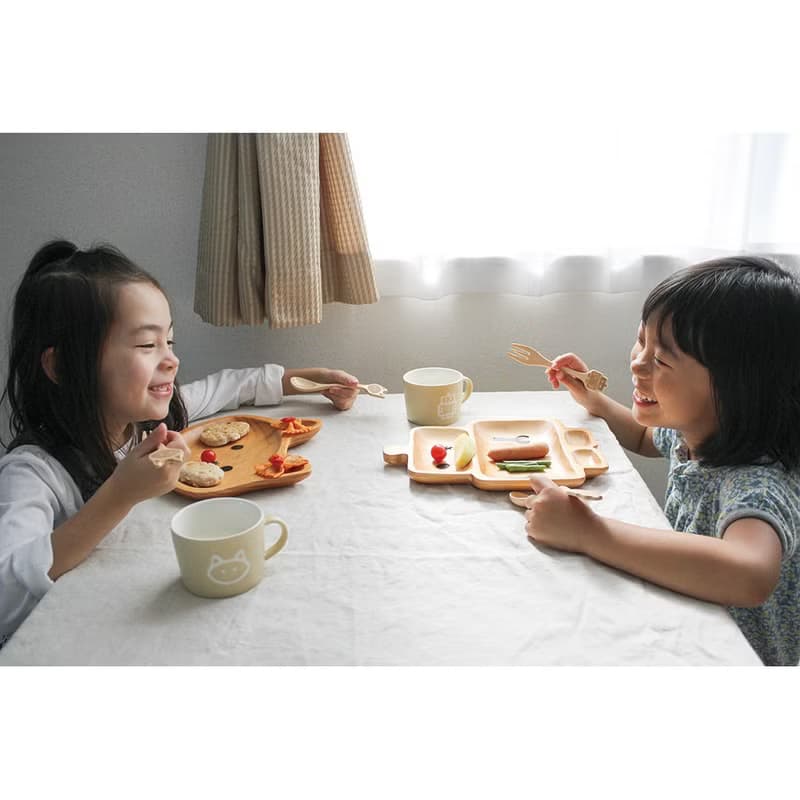 【SPICE】日本PETIT'S MAMAN  天然松木 兒童餐盤- 機器人