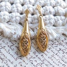 Vintage Jewelry 西洋古董飾品 1928 典雅 金色調 簍空 針式耳環