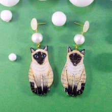 暹羅貓 不對稱表情設計憨憨俏皮貓咪耳環 手繪木製