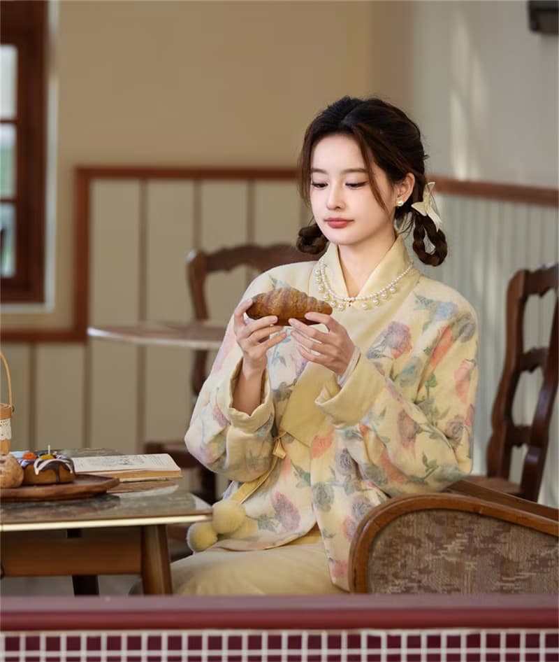 暖杏印花 復古花花日式夾棉漢服外套 新中式中秋春節改良旗袍