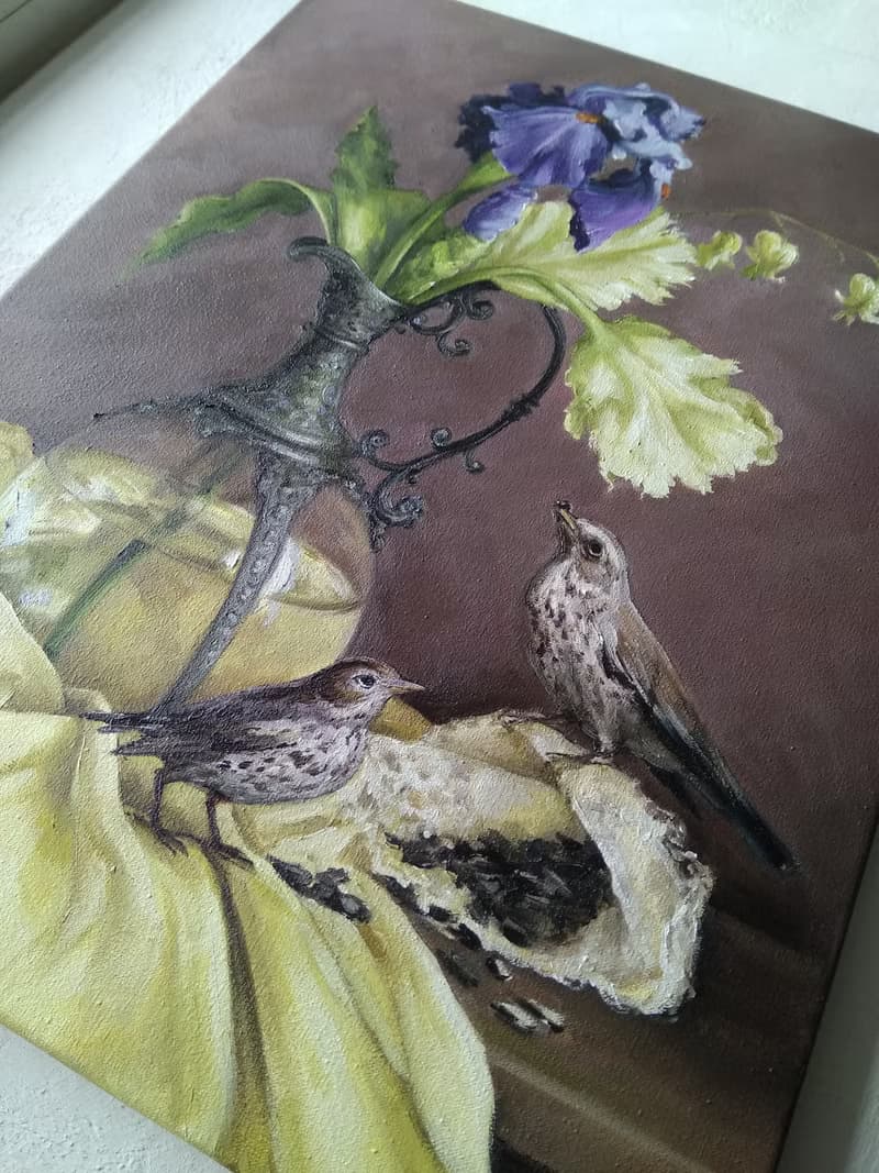 透明花瓶中的鳶尾花花束油畫