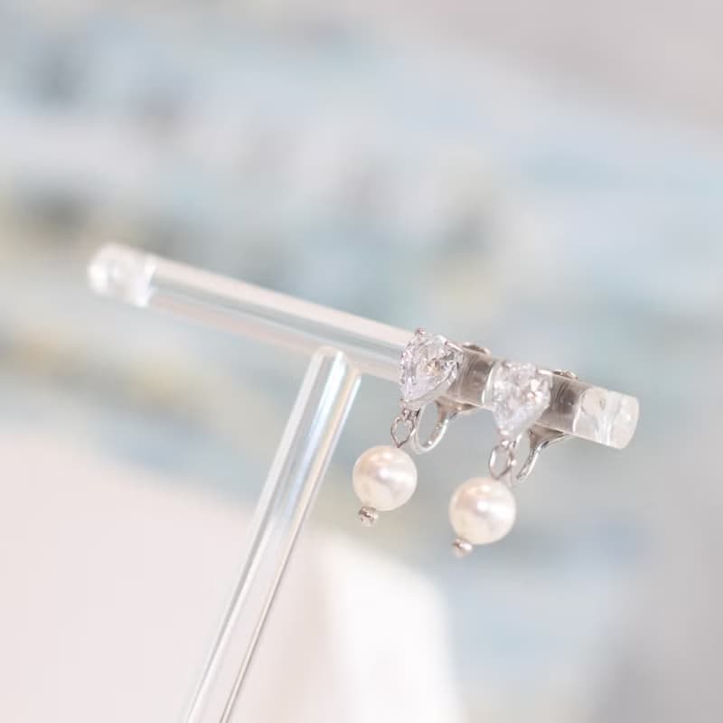 水滴星辰 | Waterdrop Stars | 夾式耳環