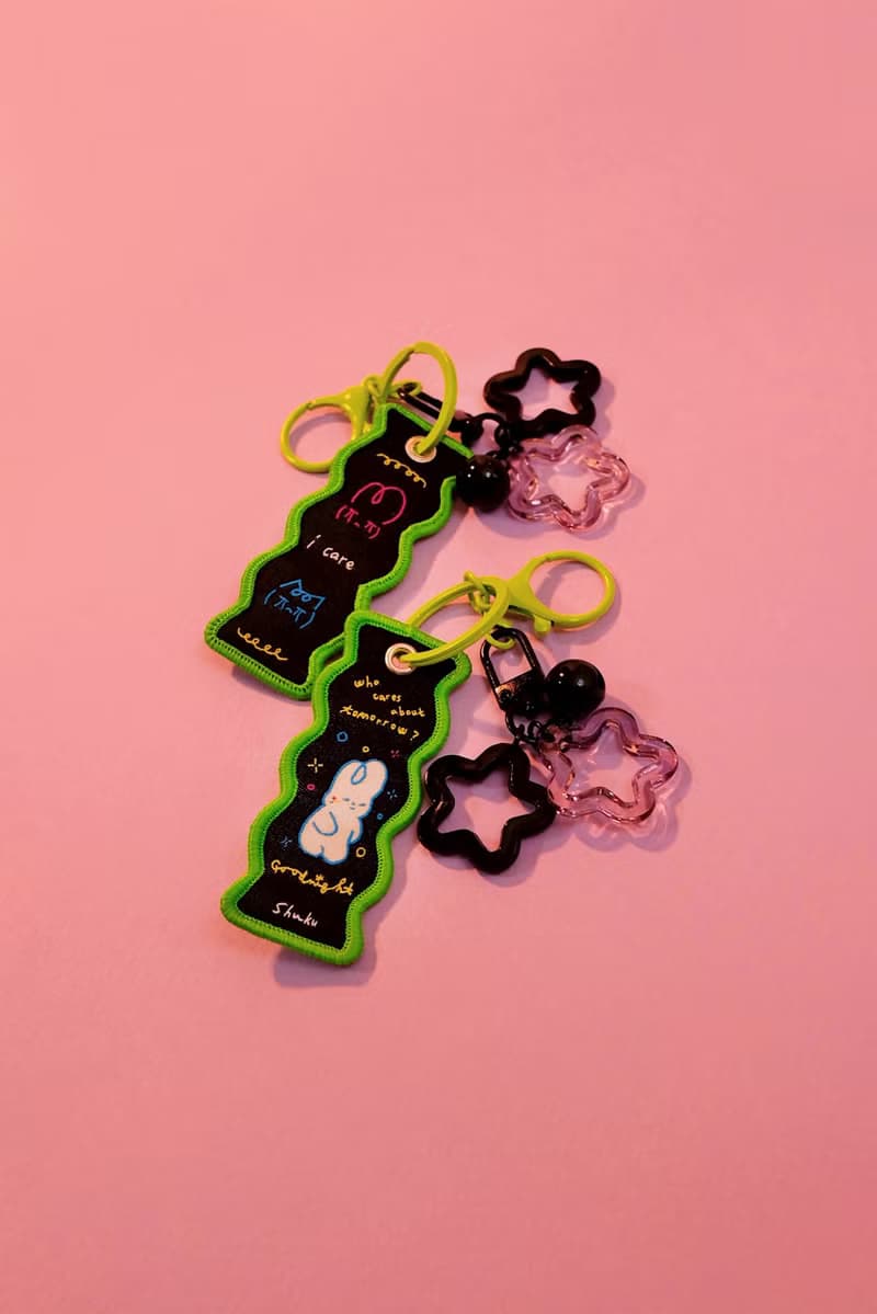 Shuku Who cares about tomorrow 刺繡鑰匙圈吊飾