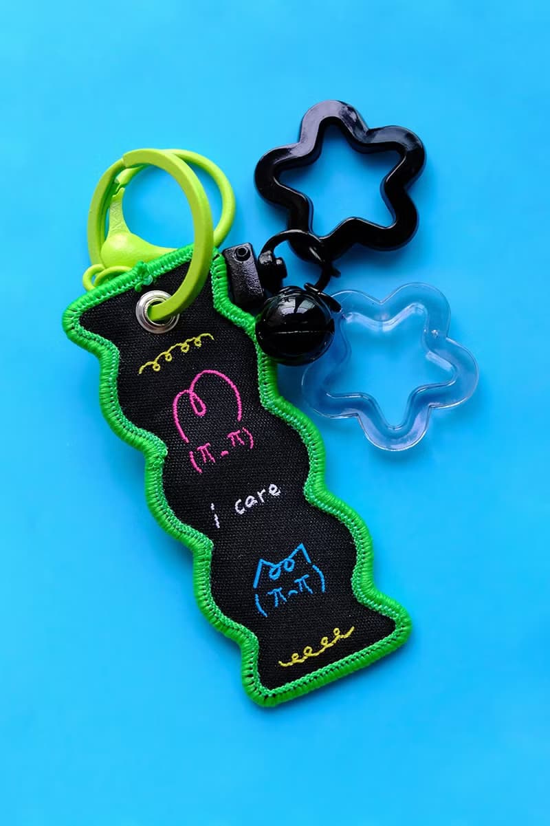 Shuku Who cares about tomorrow 刺繡鑰匙圈吊飾