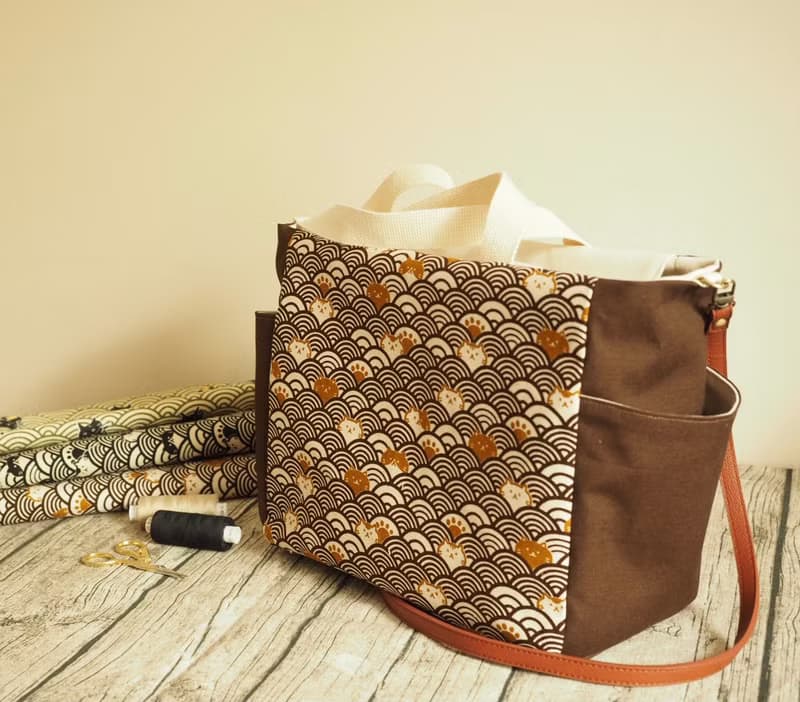 原創手工縫製托特側肩包帆布包 可愛和風波浪躲貓貓圖案