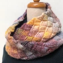 【現貨】ChiChi手作-熟悉的小木屋方格圍脖-毛線圍巾