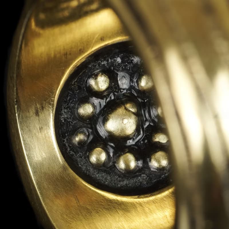 緬甸佛寺.黑達隆咒珠戒.銀金合金小咒珠