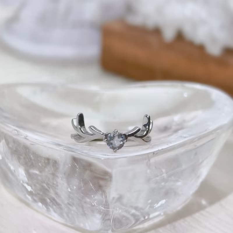 海藍寶石 鹿角戒 天然海藍寶 0.30克拉 925純銀戒 【聖誕飾品】