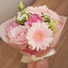 柔美粉可愛花束