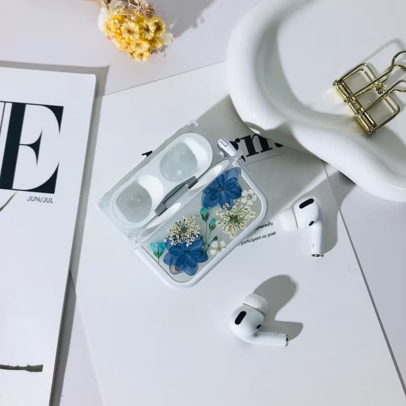 珍珠白壓花耳機殼,搭配AirPods 1,2,3,4,AirPods Pro,精美禮物