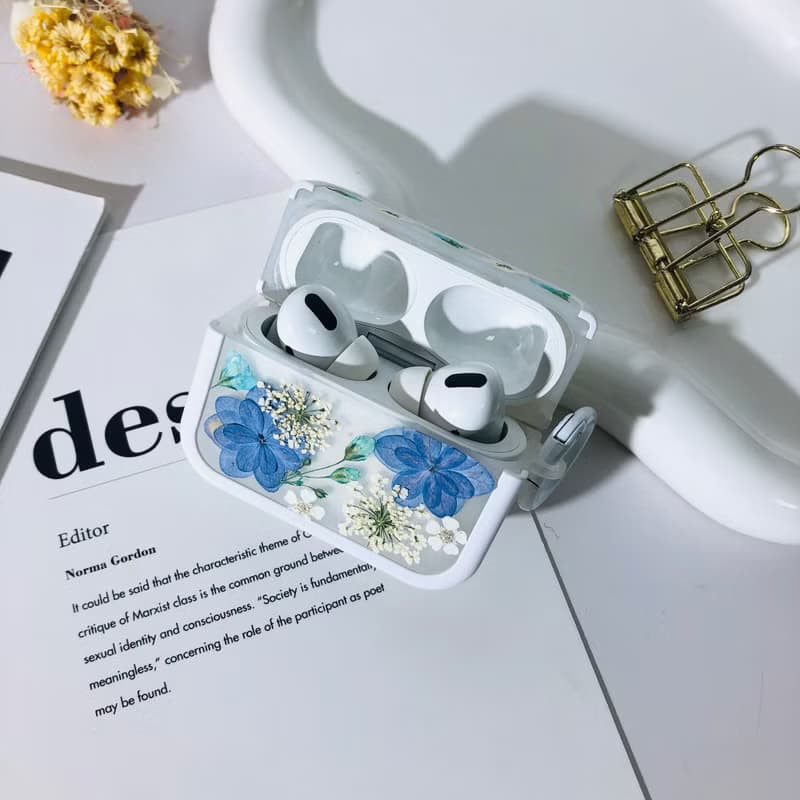 珍珠白壓花耳機殼,搭配AirPods 1,2,3,4,AirPods Pro,精美禮物